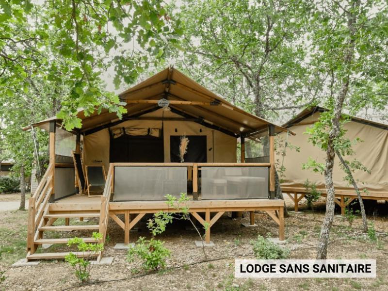 Domaine Les Chenes Blancs Hotel Saint-Saturnin-les-Apt Luaran gambar